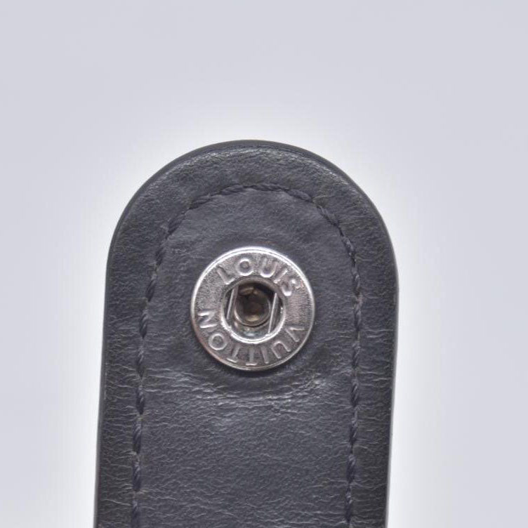 $780 2002 Louis Vuitton Mat Monogram Medium Ring Agenda Cover Black CA1012 CONSIGNMENT
