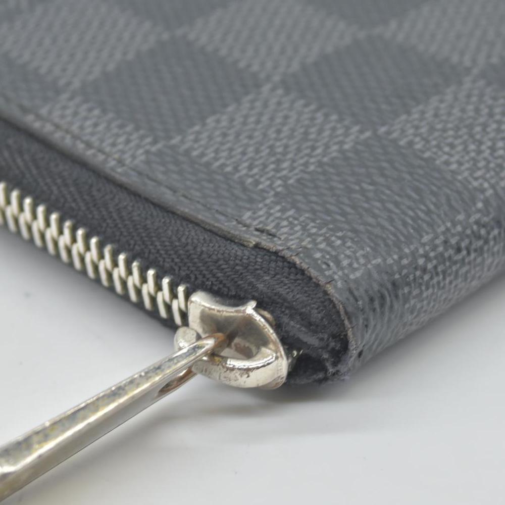 $1000 Louis Vuitton Damier Graphite Zippy Organizer Wallet CONSIGNMENT