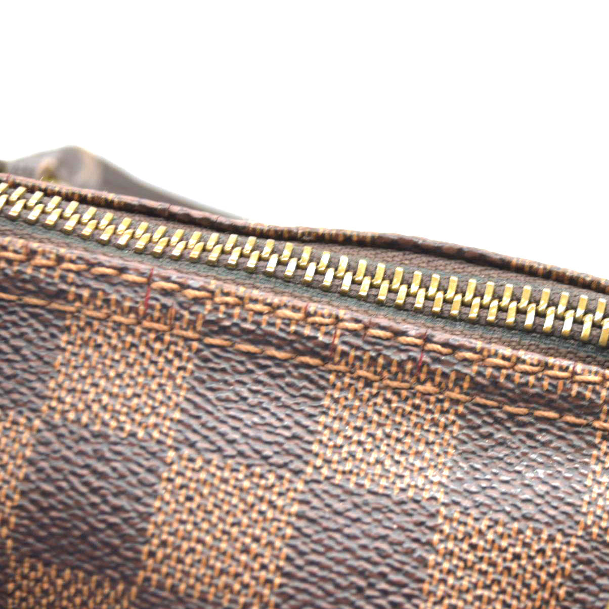 $1660 Louis Vuitton Damier Ebene Speedy 30 SD2147
