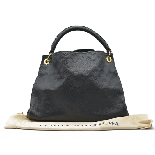 AUCTION $3800 Louis Vuitton  Empreinte Artsy MM Black CA1124