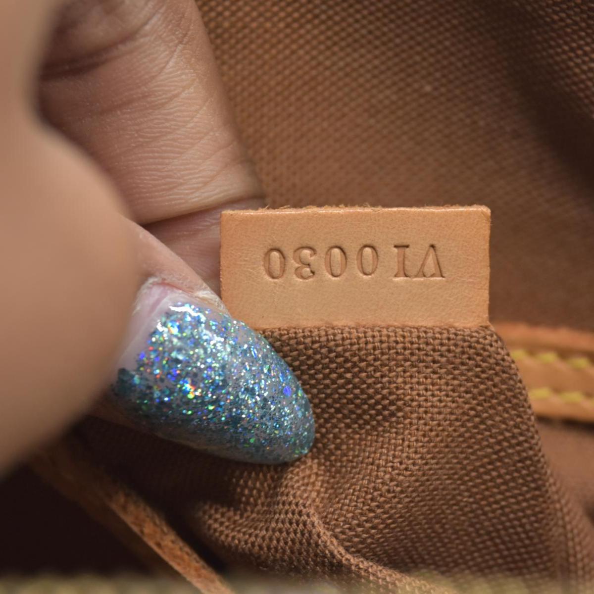 $2090 2000 Louis Vuitton Monogram Alma PM VI0030