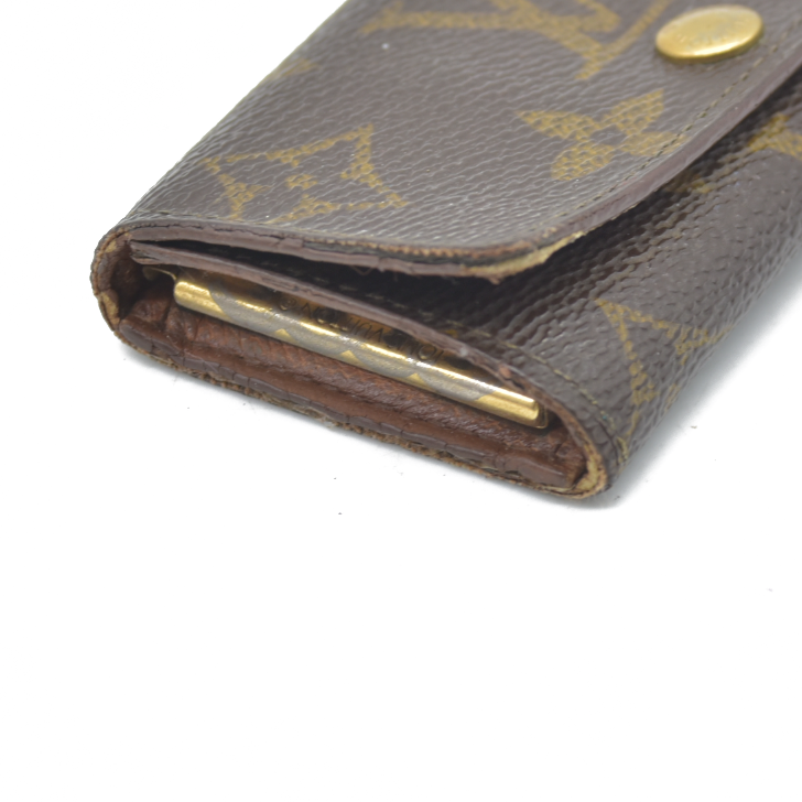 $295 Louis Vuitton Monogram Multiples 4 Ring Key Holder MI0954 1994 CONSIGNMENT