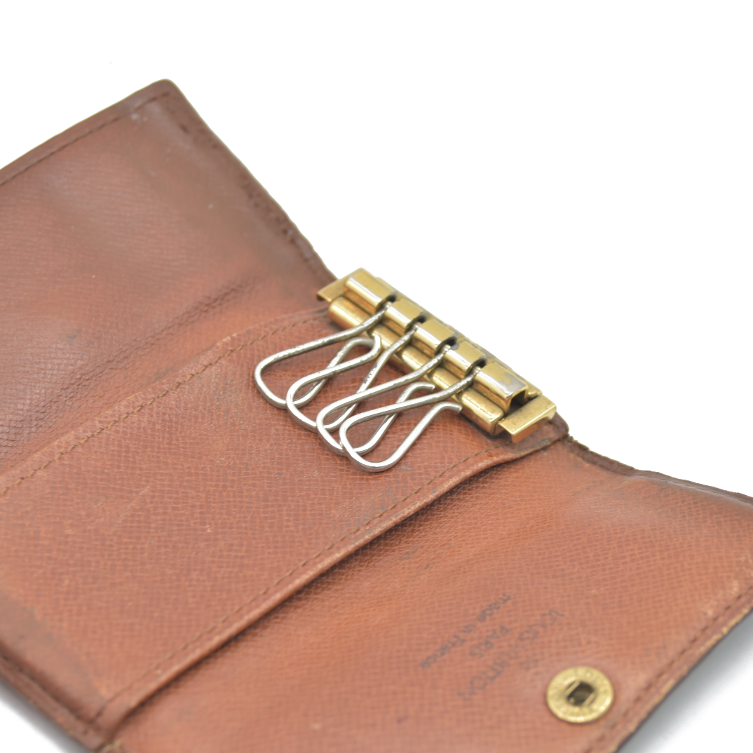 $295 Louis Vuitton Monogram Multiples 4 Ring Key Holder MI0954 1994 CONSIGNMENT