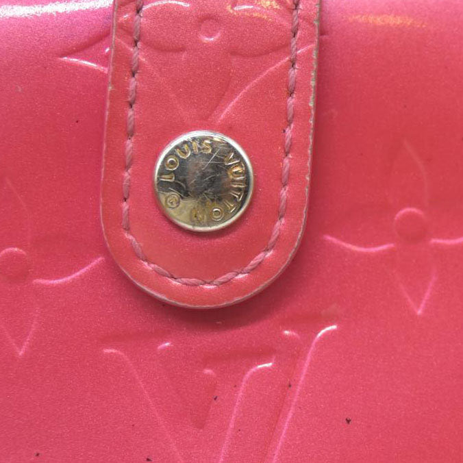 AUCTION $935 Louis Vuitton LV Monogram Vernis Patent Leather French Purse