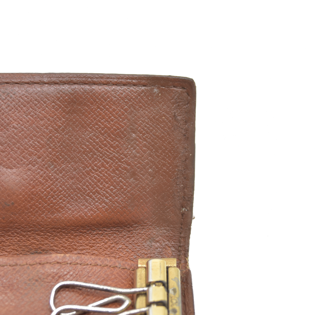 $295 Louis Vuitton Monogram Multiples 4 Ring Key Holder MI0954 1994 CONSIGNMENT
