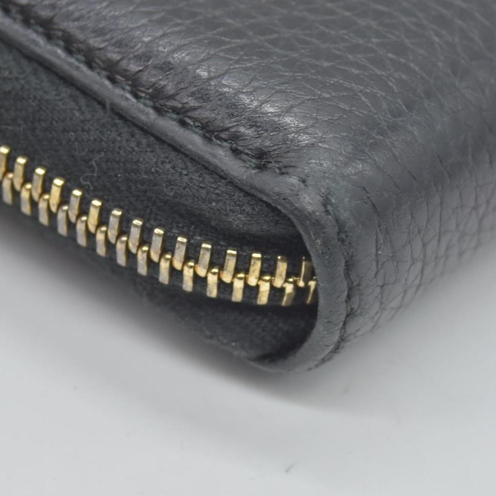 $880 Gucci Gucci Black Leather Bamboo Tassel Zip Around Wallet CONSIGNMENT