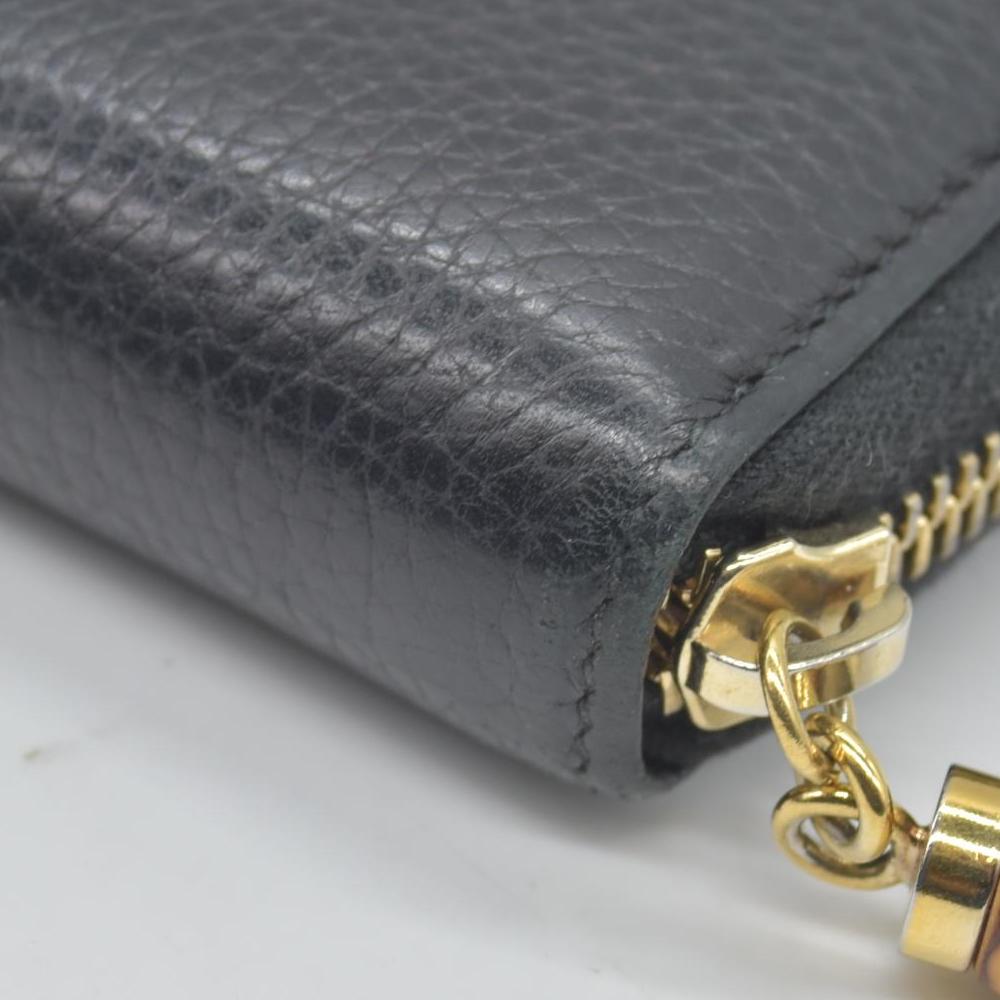 $880 Gucci Gucci Black Leather Bamboo Tassel Zip Around Wallet CONSIGNMENT