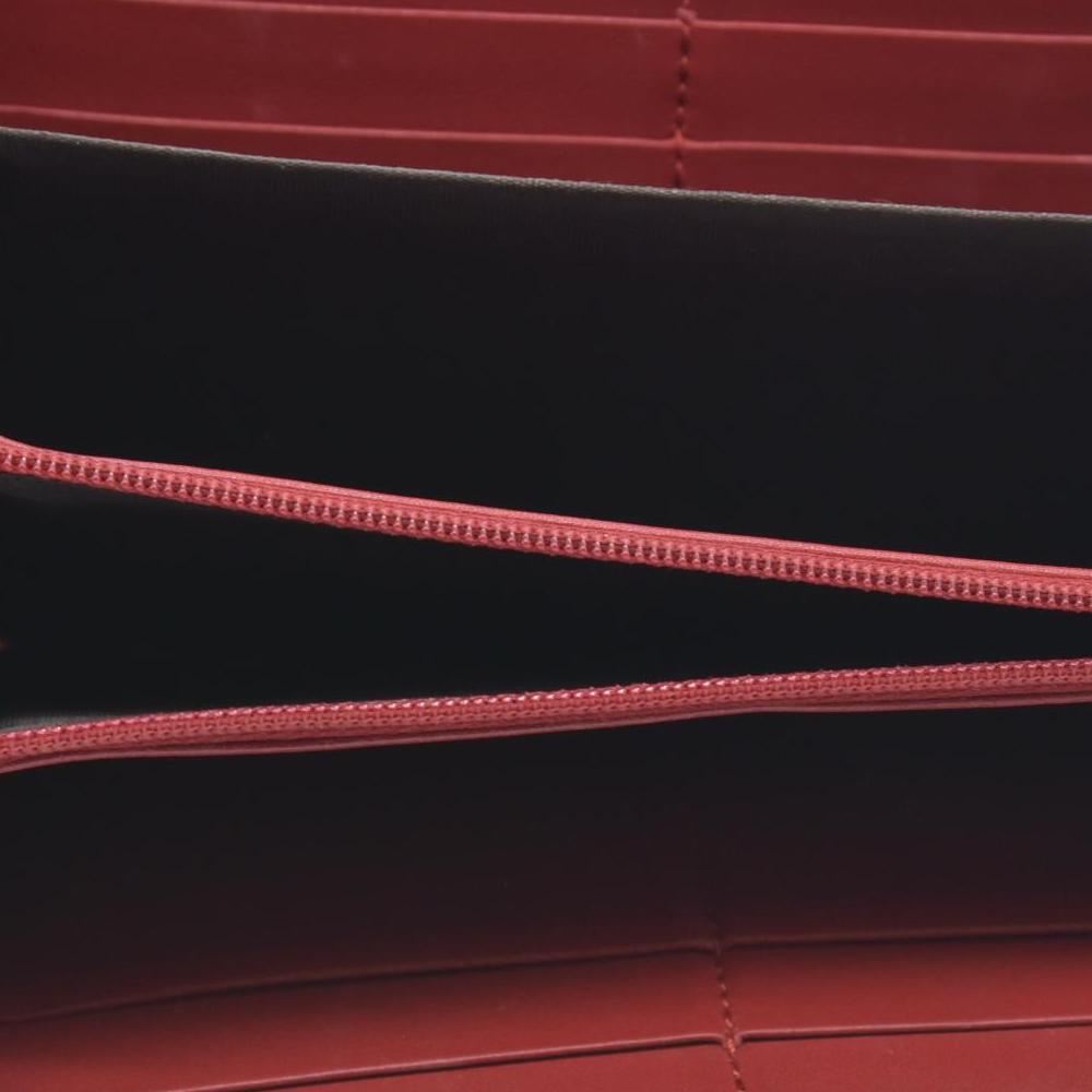 $830 Gucci Calfskin Matelasse GG Marmont Zip Around Wallet Hibiscus Red CONSIGNMENT