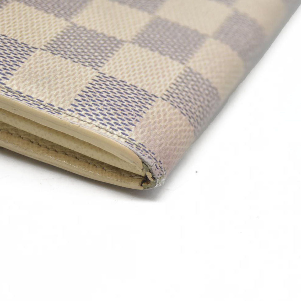 AUCTION $720 Louis Vuitton 2008 Damier Azur Pattern Sarah Wallet