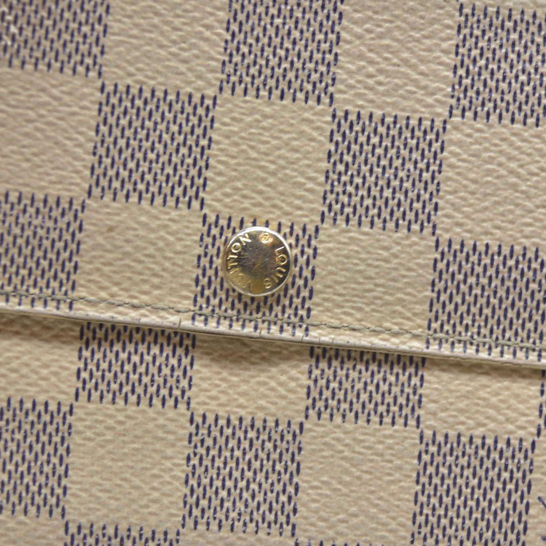 AUCTION $720 Louis Vuitton 2008 Damier Azur Pattern Sarah Wallet