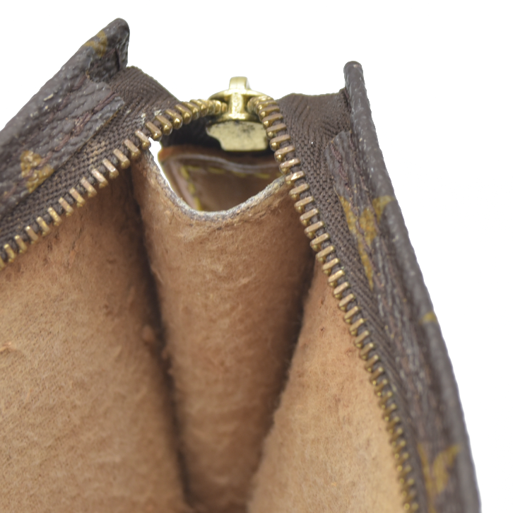 $525 Louis Vuitton Monogram Bucket 23 Pouch CONSIGNMENT