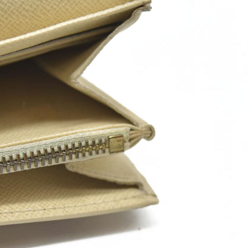 AUCTION $720 Louis Vuitton 2008 Damier Azur Pattern Sarah Wallet