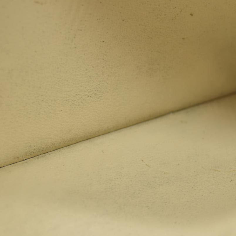 AUCTION $720 Louis Vuitton 2008 Damier Azur Pattern Sarah Wallet