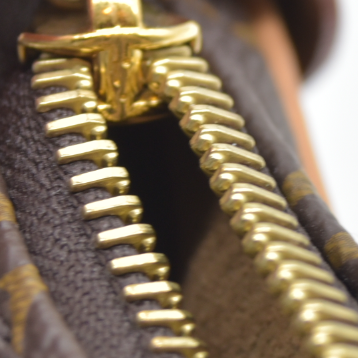 $2540 Louis Vuitton Monogram Loop Hobo Shoulder Bag RFID