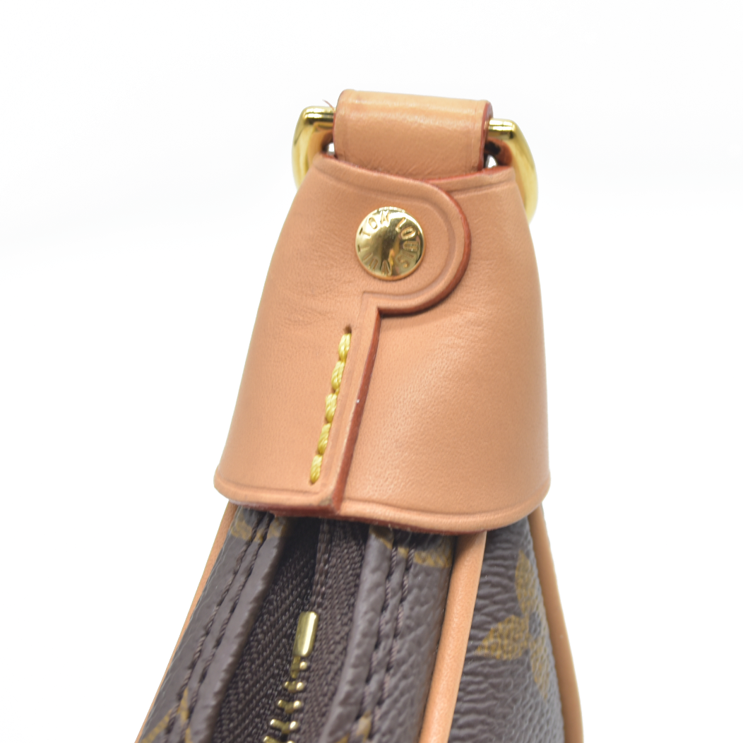 $2540 Louis Vuitton Monogram Loop Hobo Shoulder Bag RFID