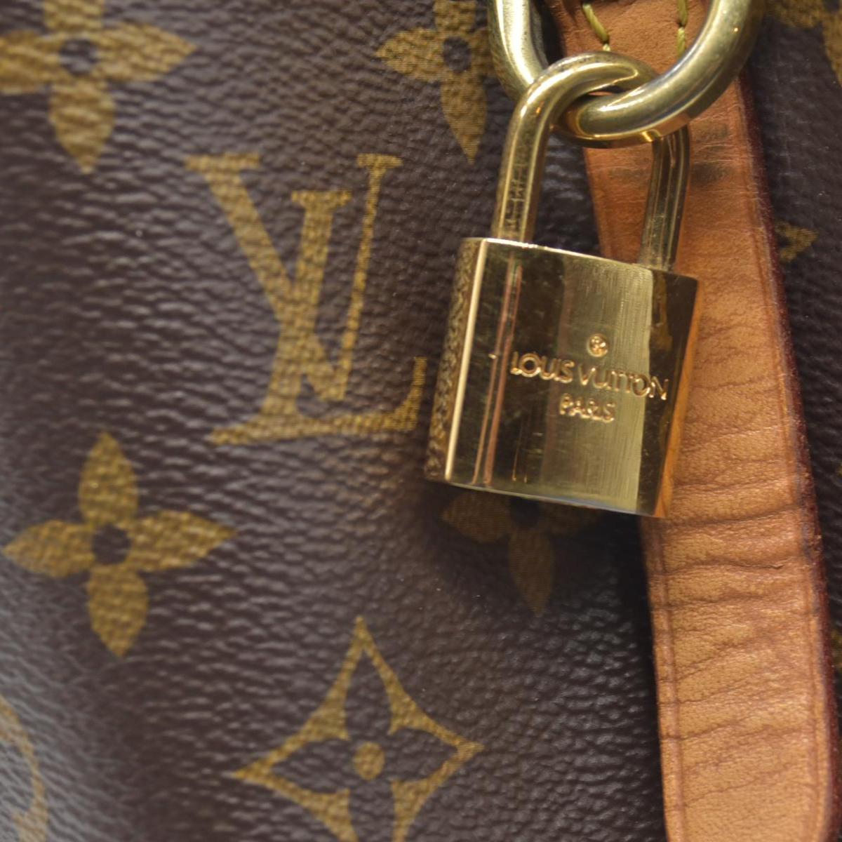 $2620 2015 LOUIS VUITTON  Monogram Montaigne GM TR1155