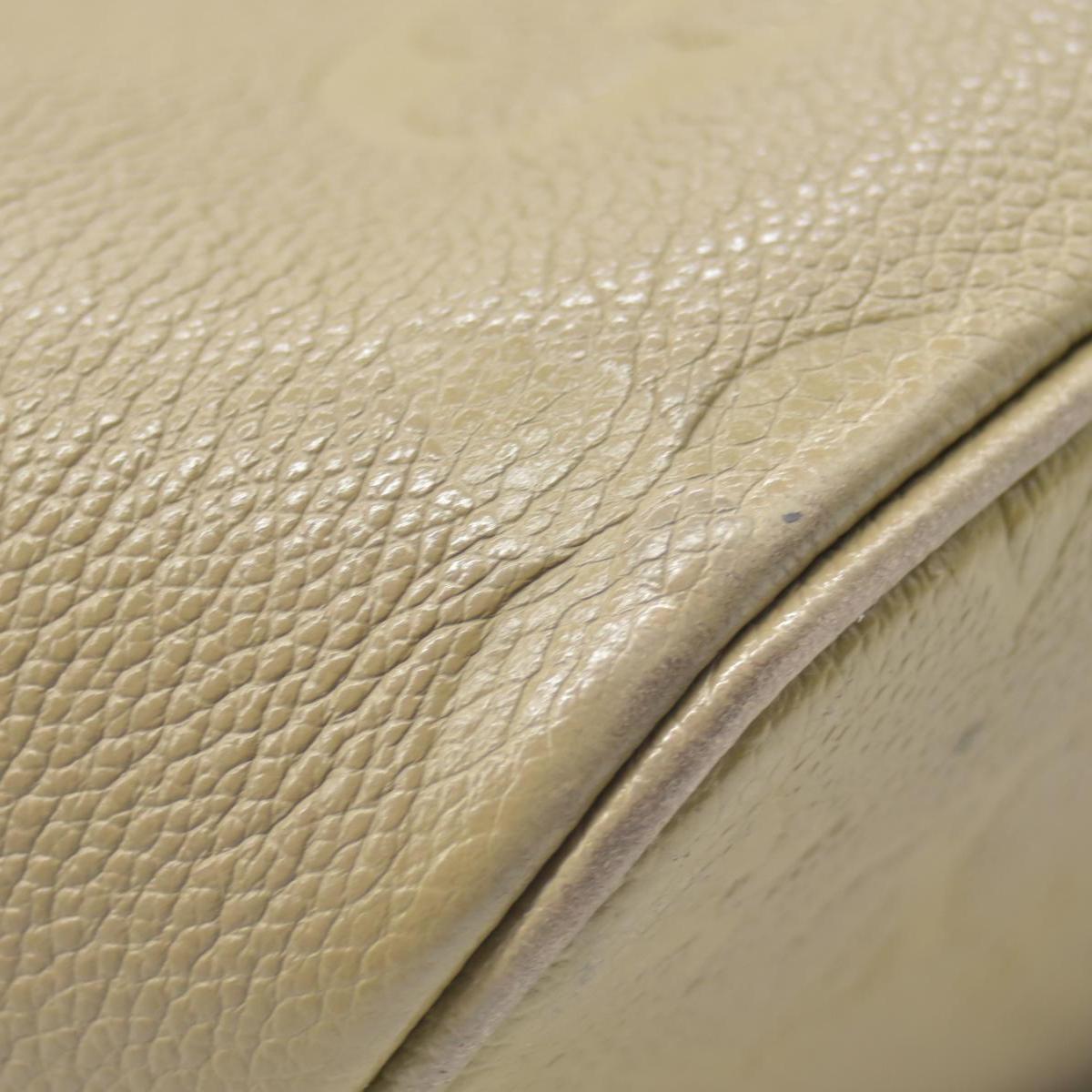 $2710 Louis Vuitton  Empreinte Monogram Giant Neverfull MM Tourterelle Tote
