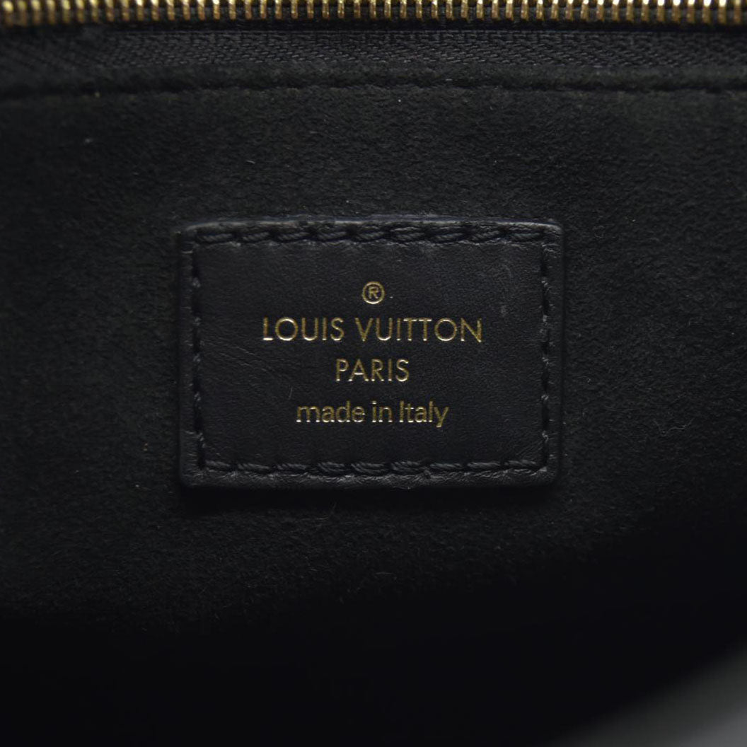 AUCTION $3350 Louis Vuitton  Empreinte Monogram Giant Onthego BB Black