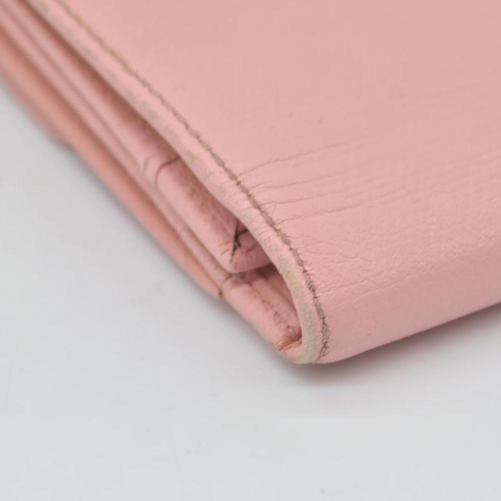 $1075 Chanel 2004 Grained Calfskin CC Button Long Wallet Pink CONSIGNMENT