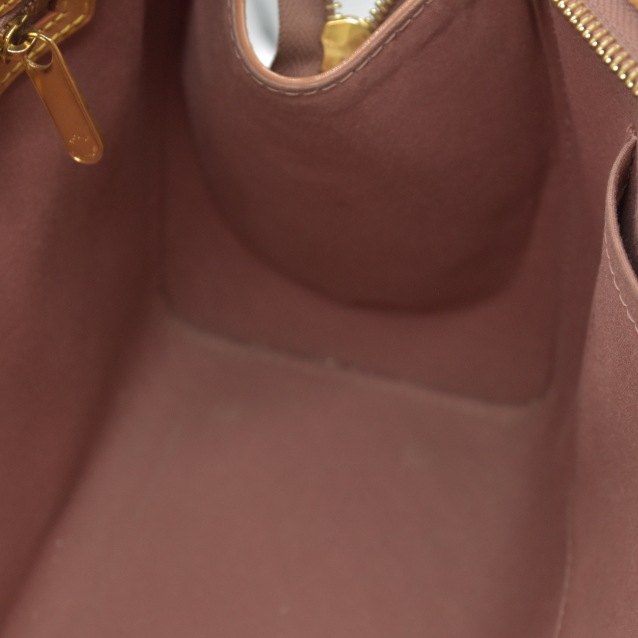$2730 2013 Louis Vuitton Vernis Brea MM Rose Velours DR1113