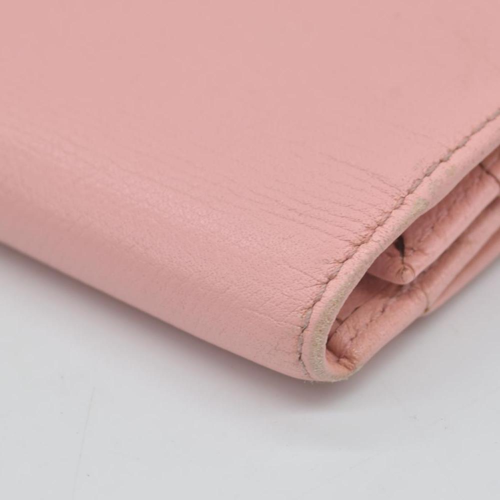 $1075 Chanel 2004 Grained Calfskin CC Button Long Wallet Pink CONSIGNMENT