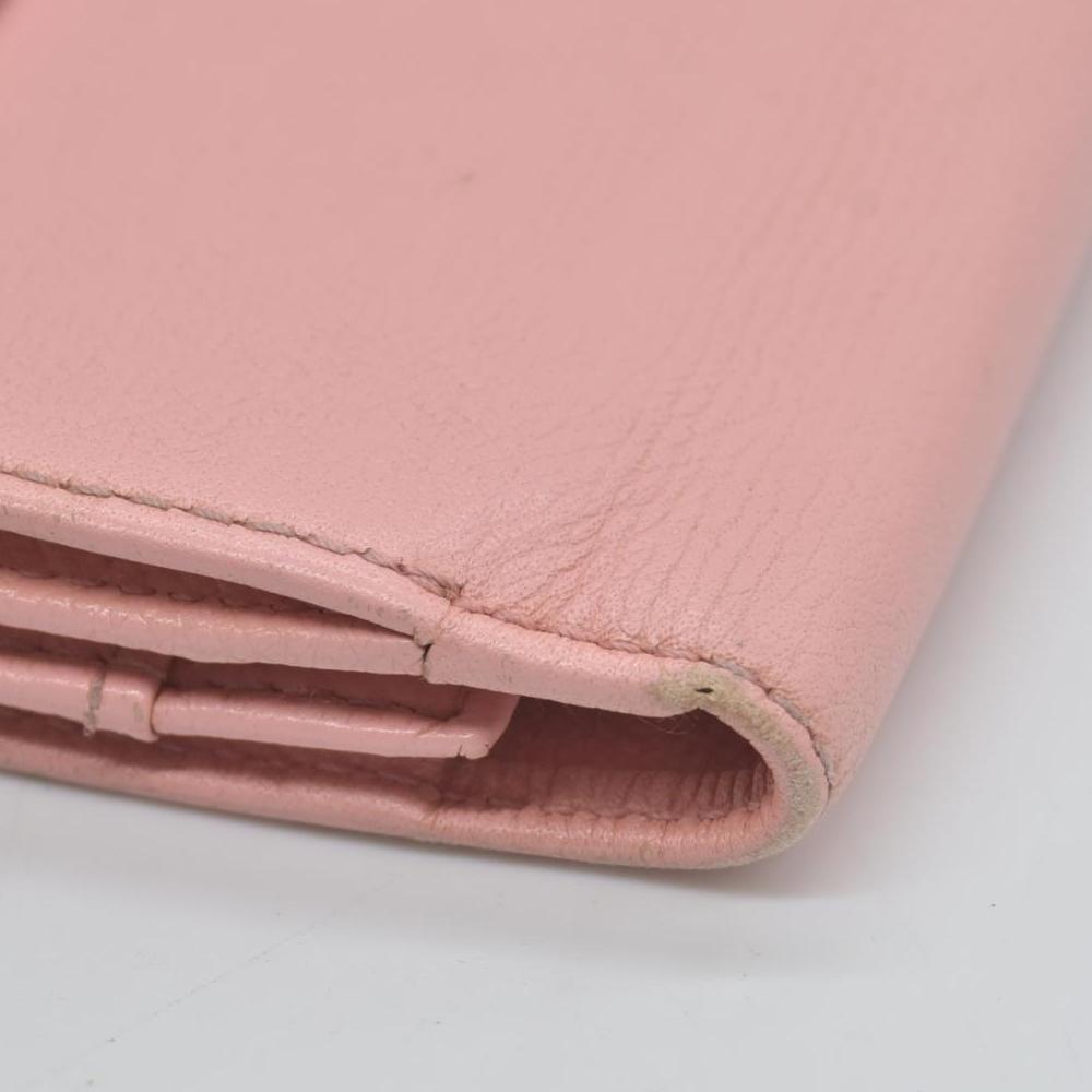 $1075 Chanel 2004 Grained Calfskin CC Button Long Wallet Pink CONSIGNMENT