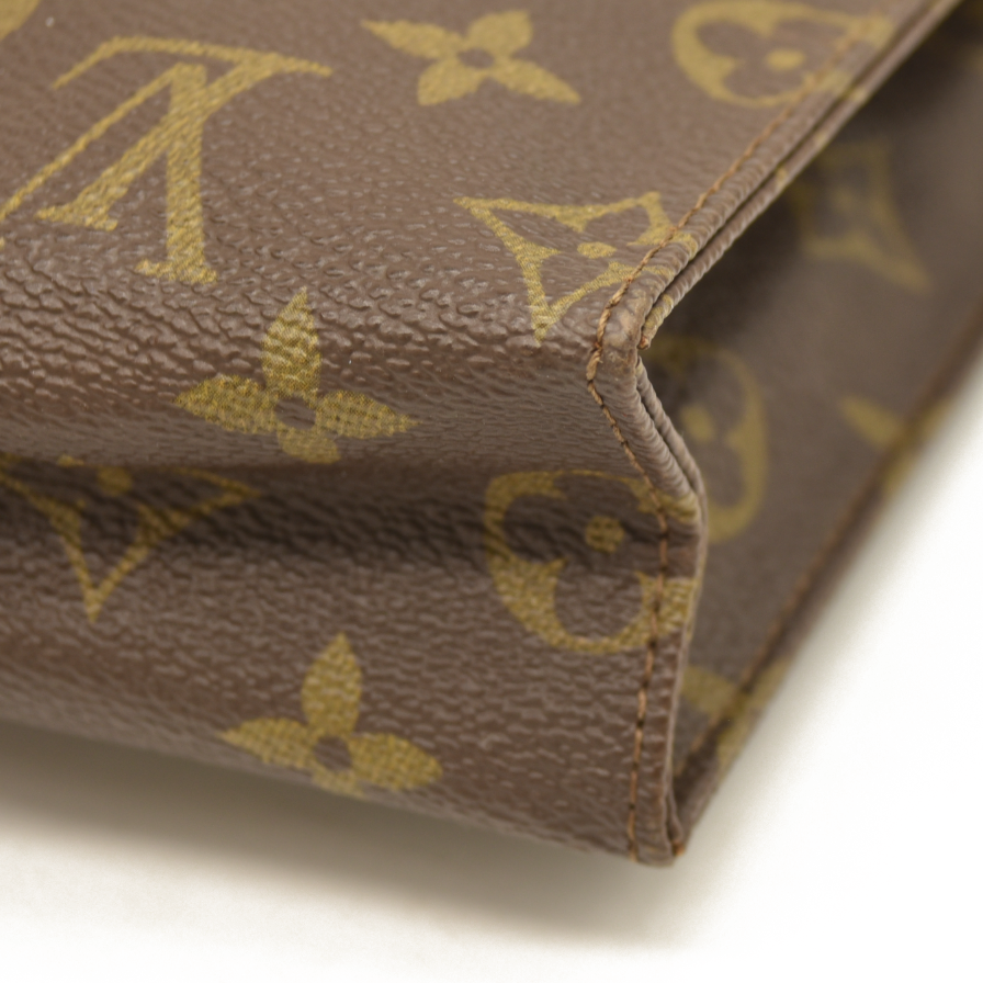 Louis Vuitton  Monogram Toiletry Pouch 26 842