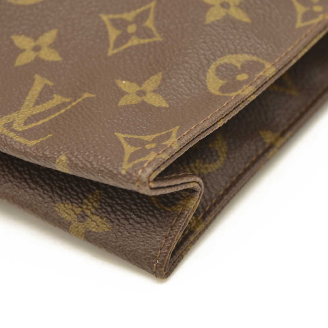 Louis Vuitton  Monogram Toiletry Pouch 26 842