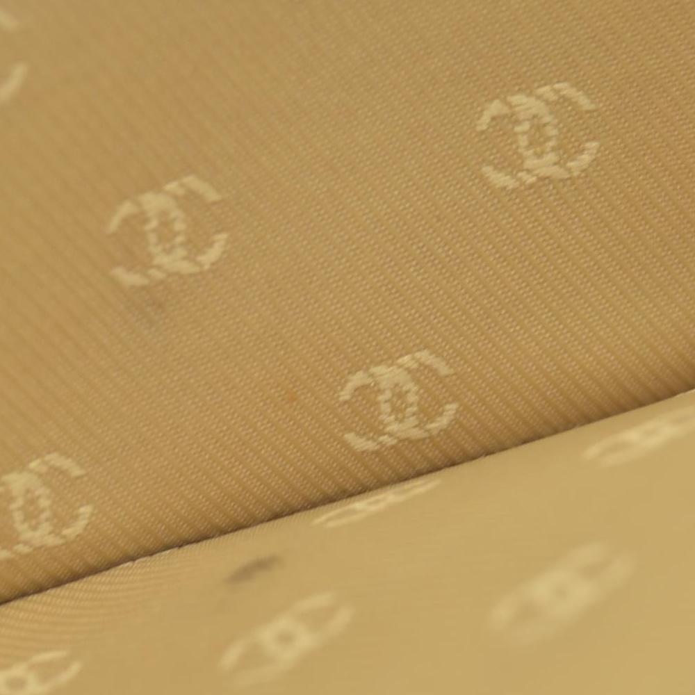 $1075 Chanel 2004 Grained Calfskin CC Button Long Wallet Pink CONSIGNMENT