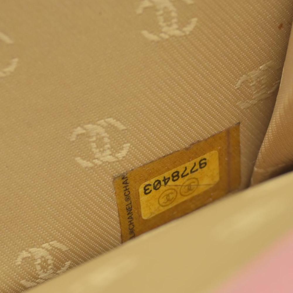$1075 Chanel 2004 Grained Calfskin CC Button Long Wallet Pink CONSIGNMENT