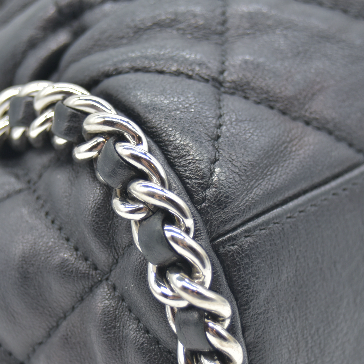 $3320 2011 Chanel Quilted Chain Me Hobo Black Chain Around