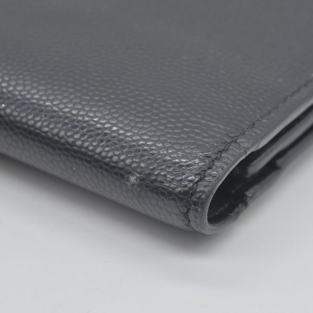 $900 Saint Laurent Leather Continental Wallet CONSIGNMENT
