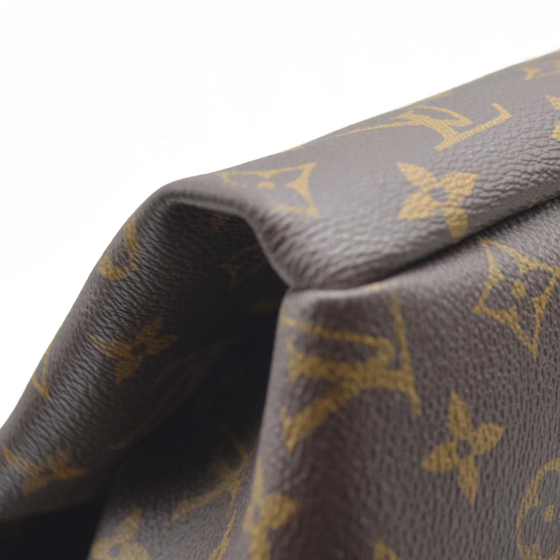 AUCTION $2950 Louis Vuitton LV Monogram Artsy MM TX4169