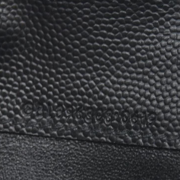 $900 Saint Laurent Leather Continental Wallet CONSIGNMENT