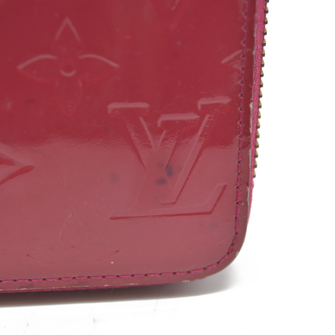 $1030 Louis Vuitton  Vernis Zippy Wallet Pink CA4183