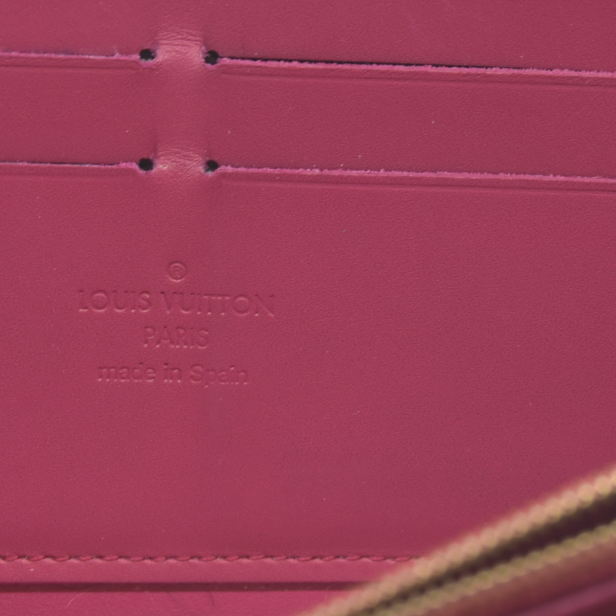 $1030 Louis Vuitton  Vernis Zippy Wallet Pink CA4183