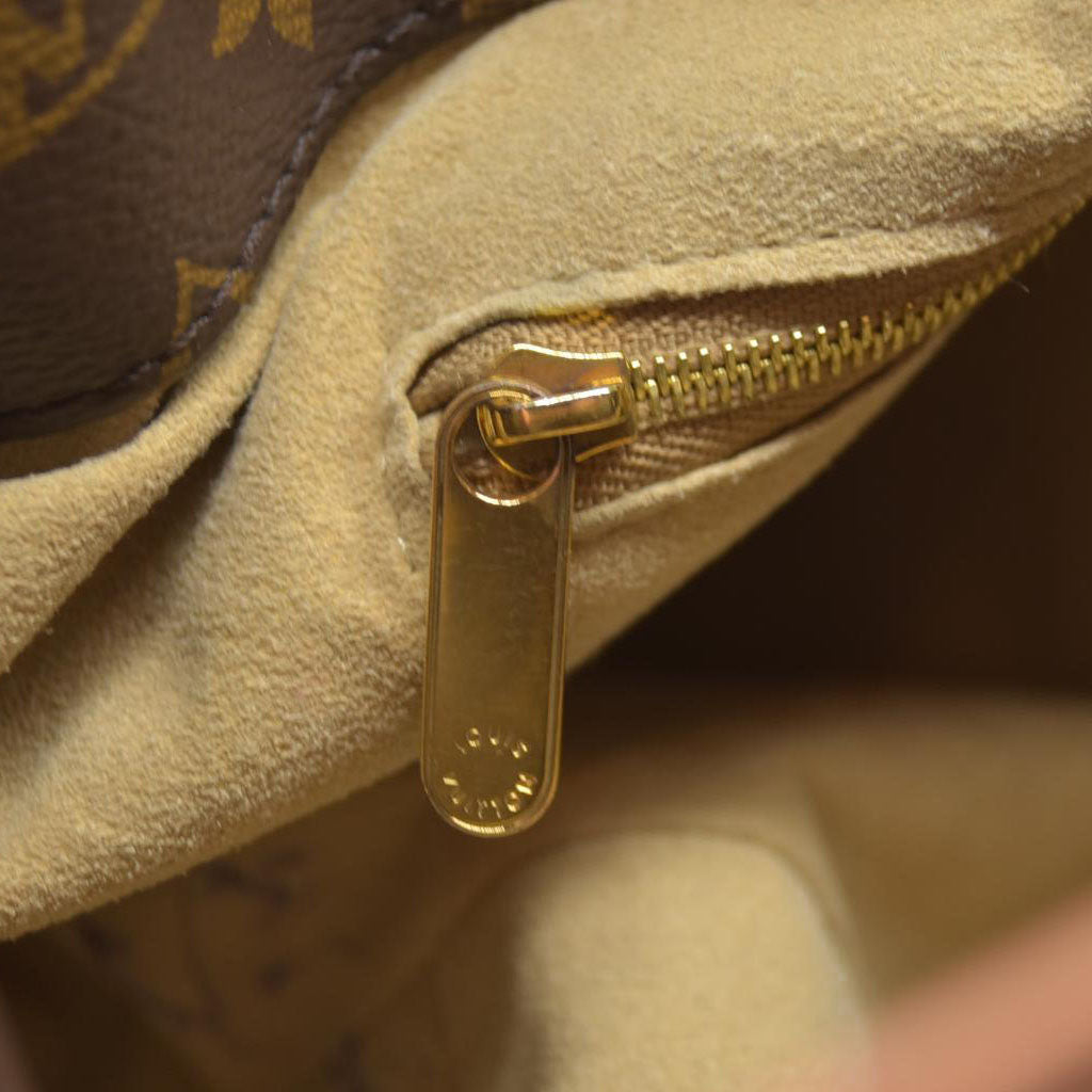 AUCTION $2950 Louis Vuitton LV Monogram Artsy MM TX4169