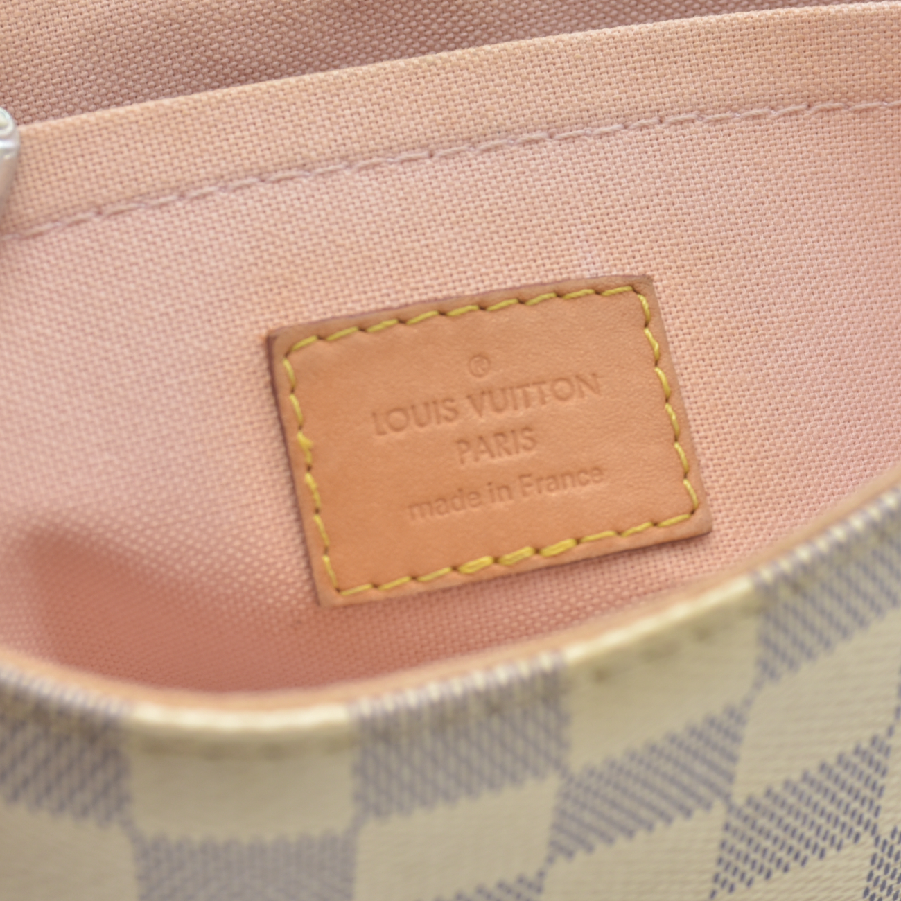 $2000 2016 Louis Vuitton Damier Azur Croisette TR3116