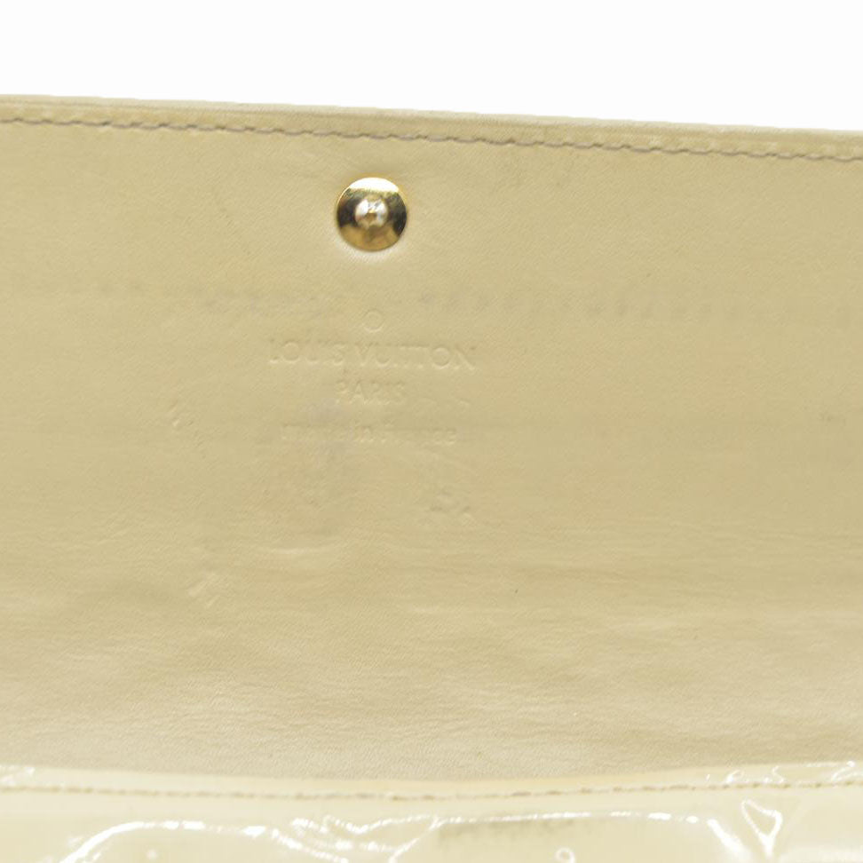 $840 Louis Vuitton Monogram Vernis Porte Feuille Sarah Long Bifold Wallet TN4180