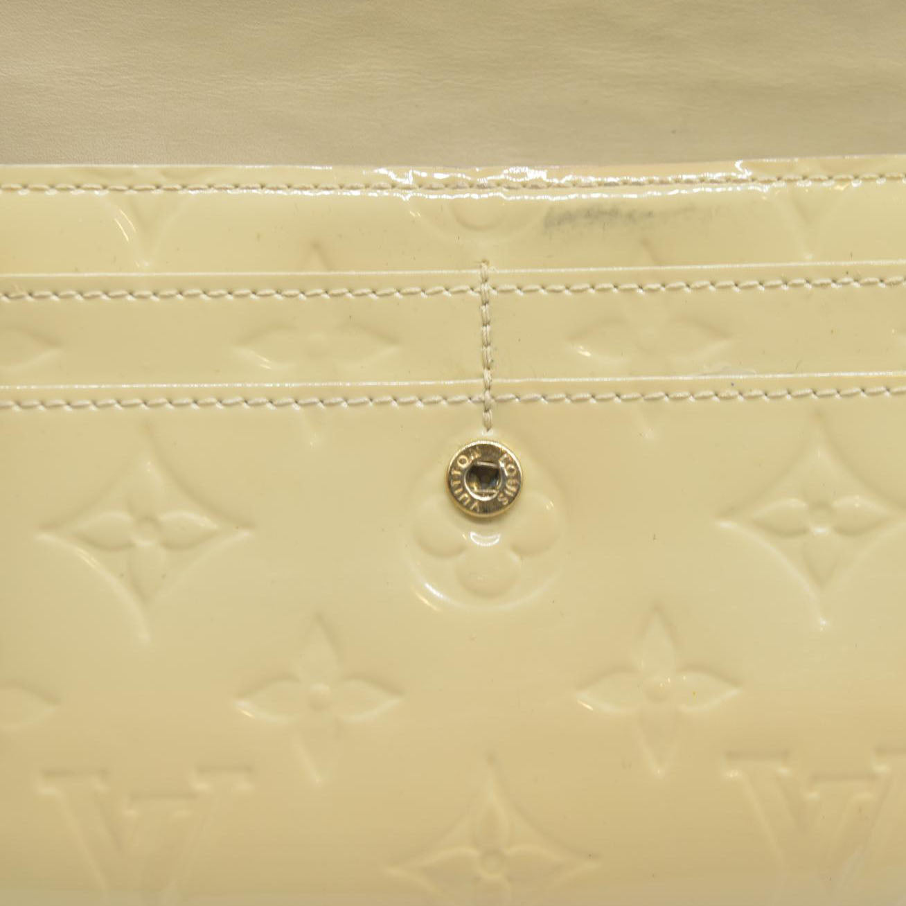 $840 Louis Vuitton Monogram Vernis Porte Feuille Sarah Long Bifold Wallet TN4180