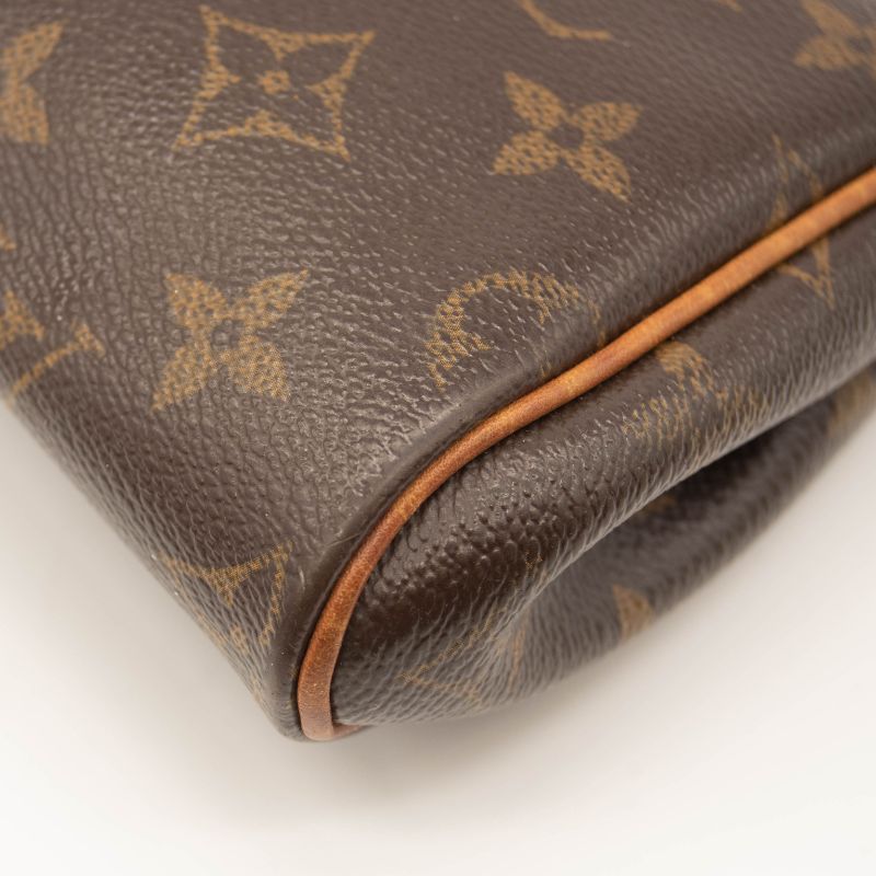 Louis Vuitton Monogram Eva Crossbody Shoulder Bag Brown Clutch Chain