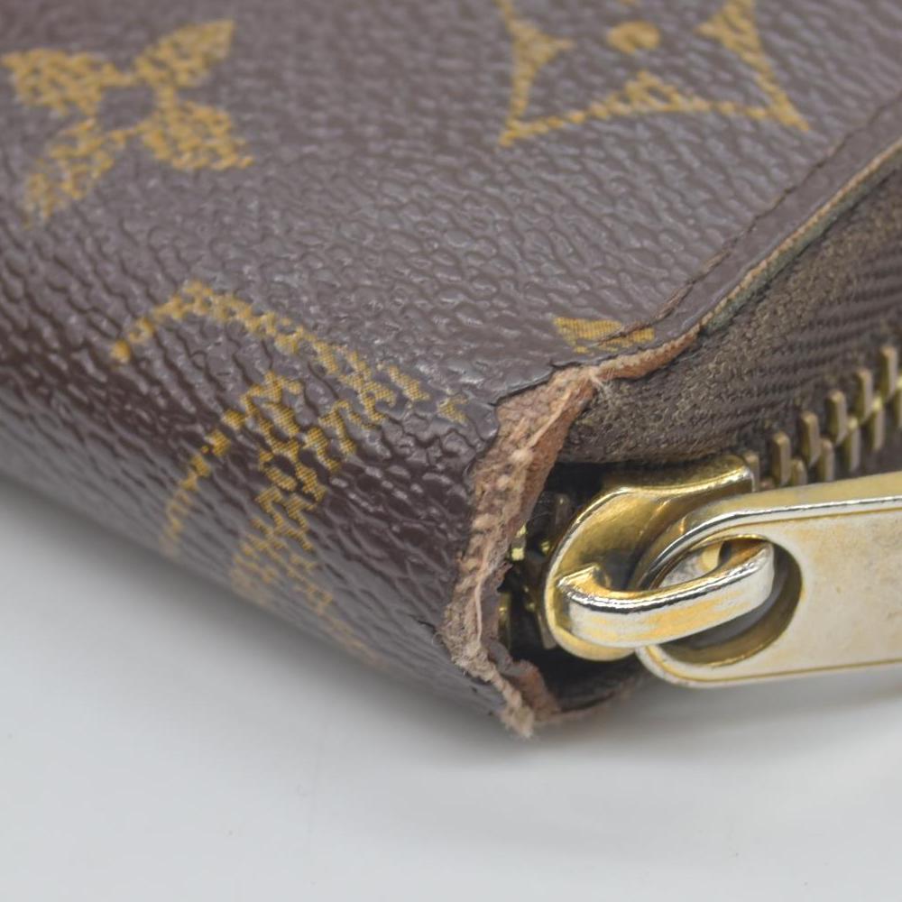 $915 2008 Louis Vuitton Monogram Zippy Wallet CONSIGNMENT CA4008
