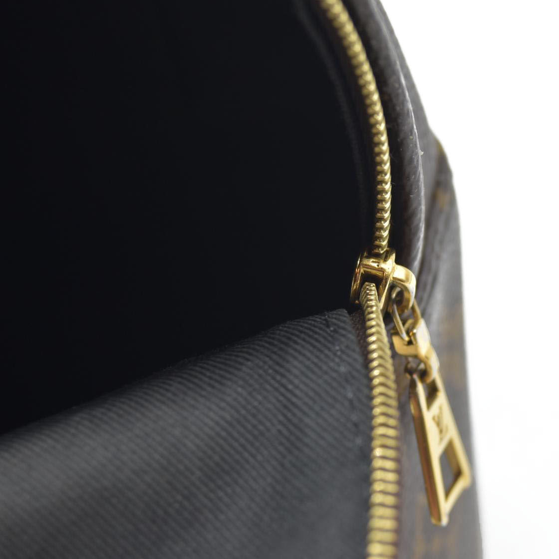 $2690 Louis Vuitton LV Monogram Palm Springs Mini