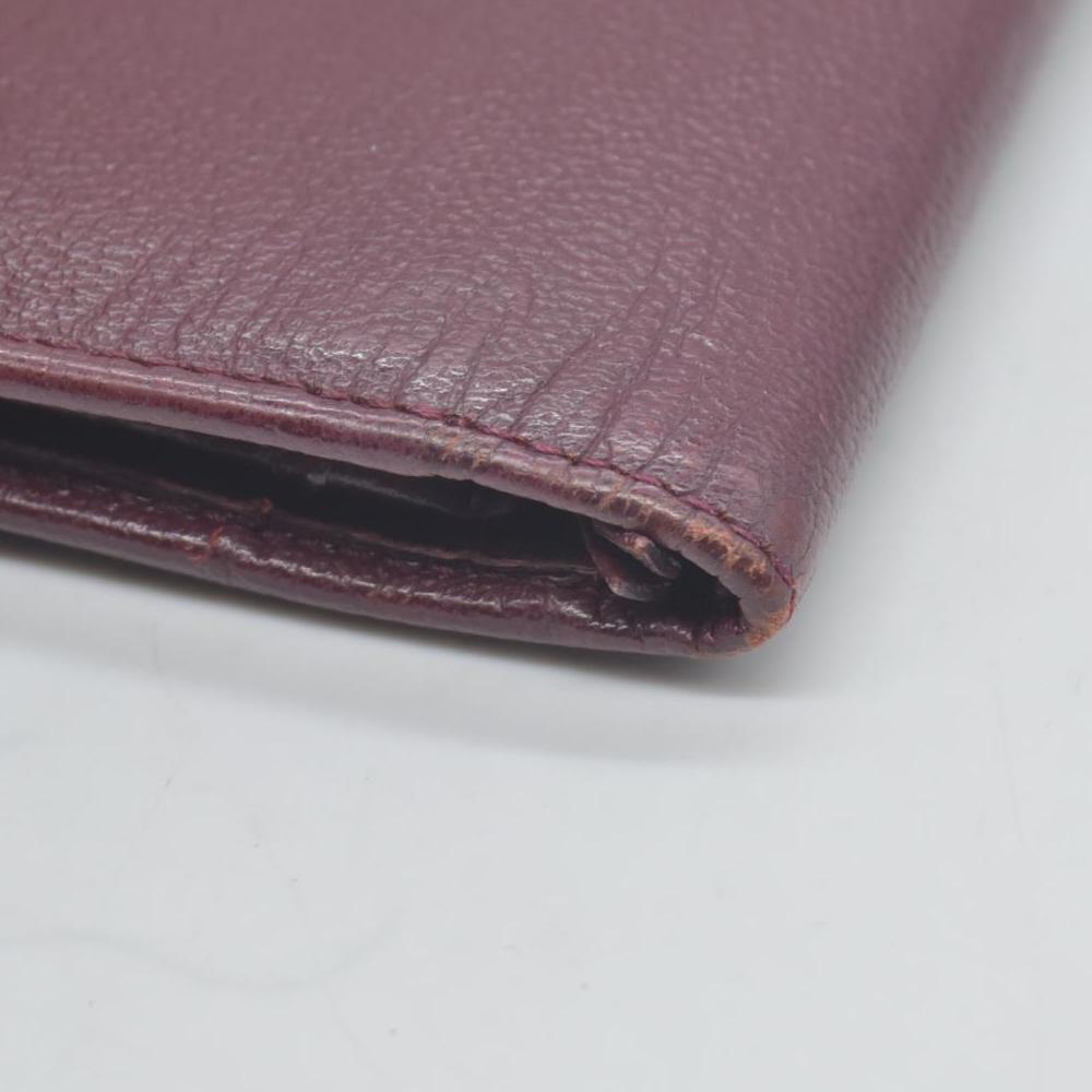 $925 Chanel  Interlocking CC Logo Wallet Burgundy CONSIGNMENT