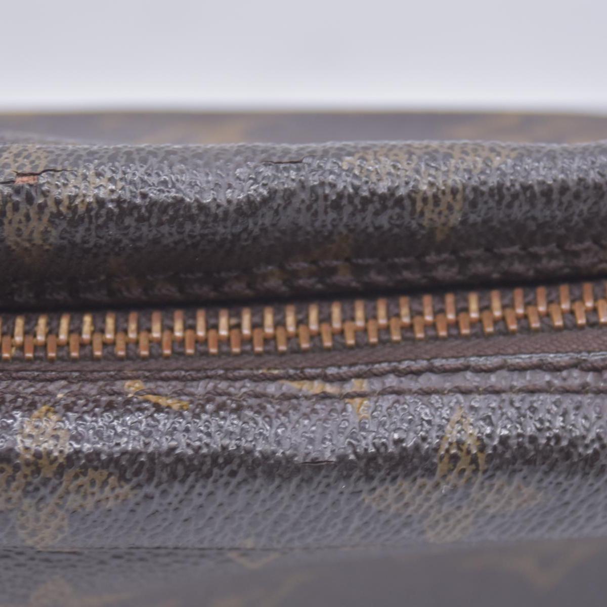 $600 Louis Vuitton Monogram Trousse Toilette 23 882TH CONSIGNMENT