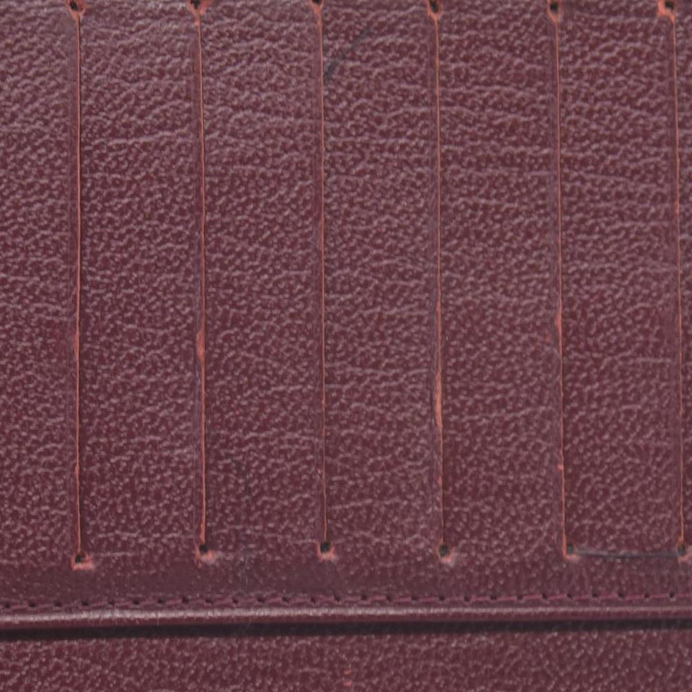 $925 Chanel  Interlocking CC Logo Wallet Burgundy CONSIGNMENT
