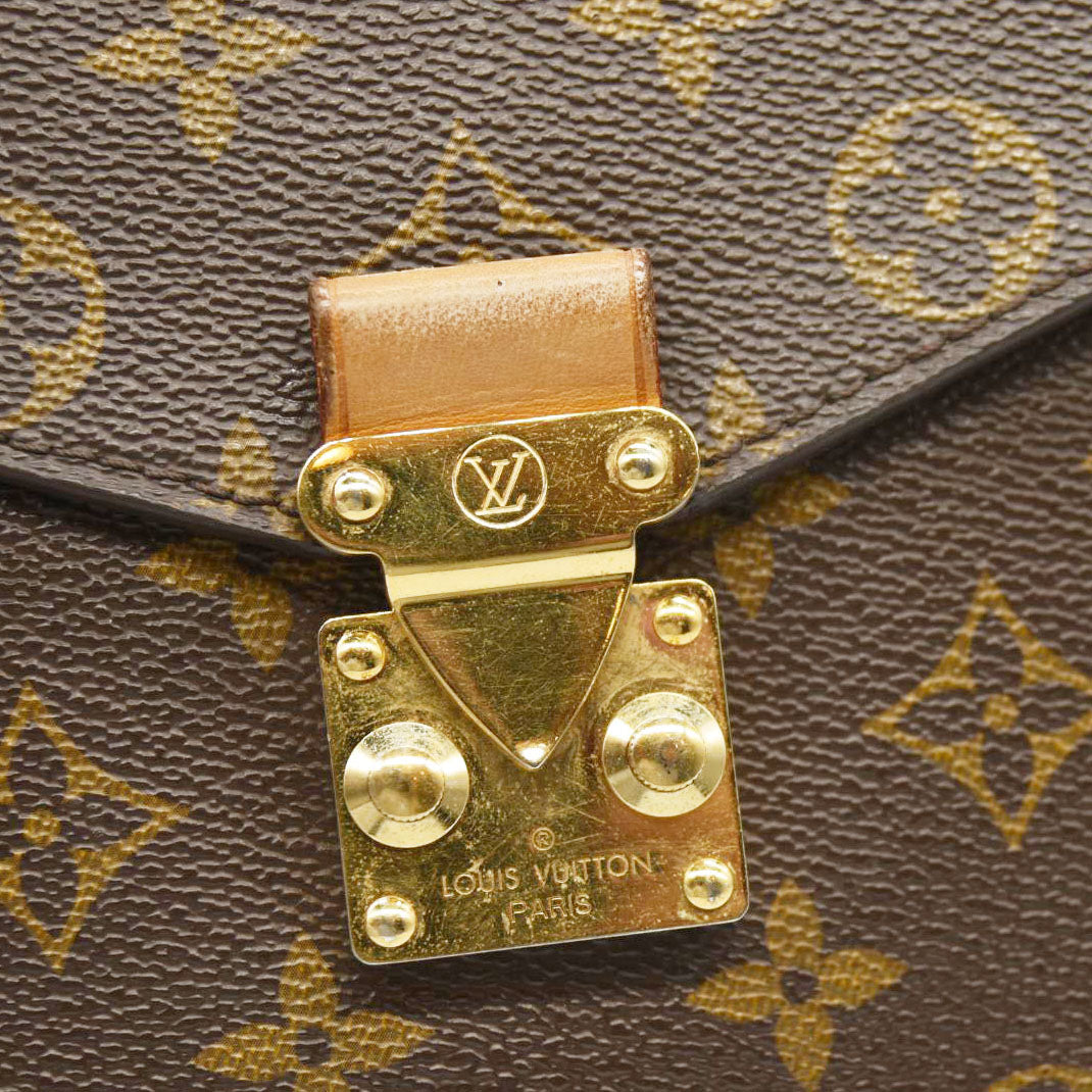 LOUIS VUITTON Monogram Pochette Metis DR4183