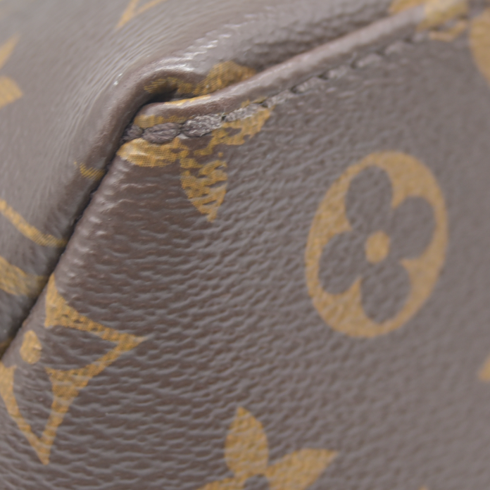 AUCTION $3050 Louis Vuitton LV Monogram Petit Palais