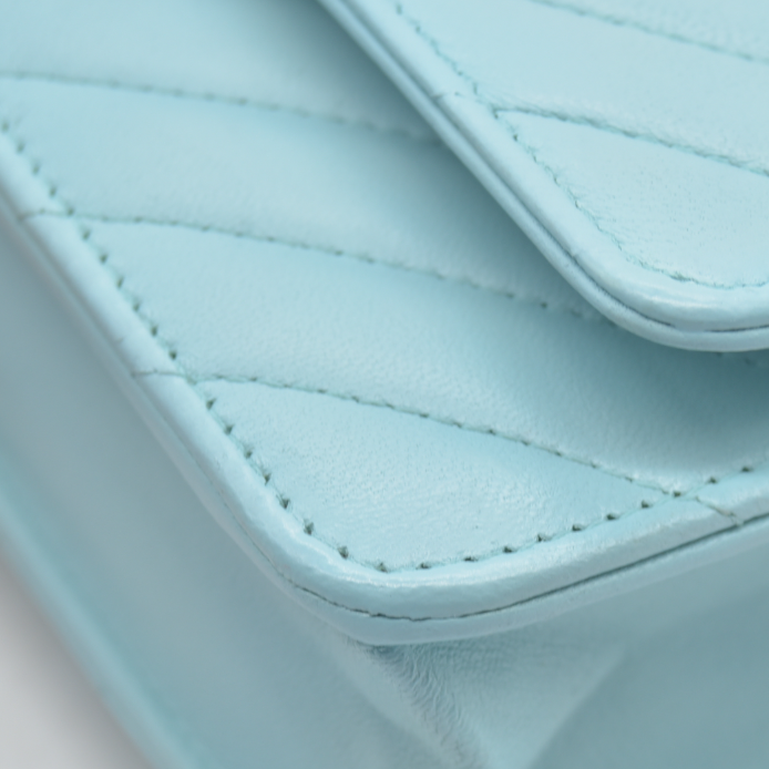 $3800 Chanel Trendy Chevron Wallet On A Chain Quilted Front Flap Turquoise 2019