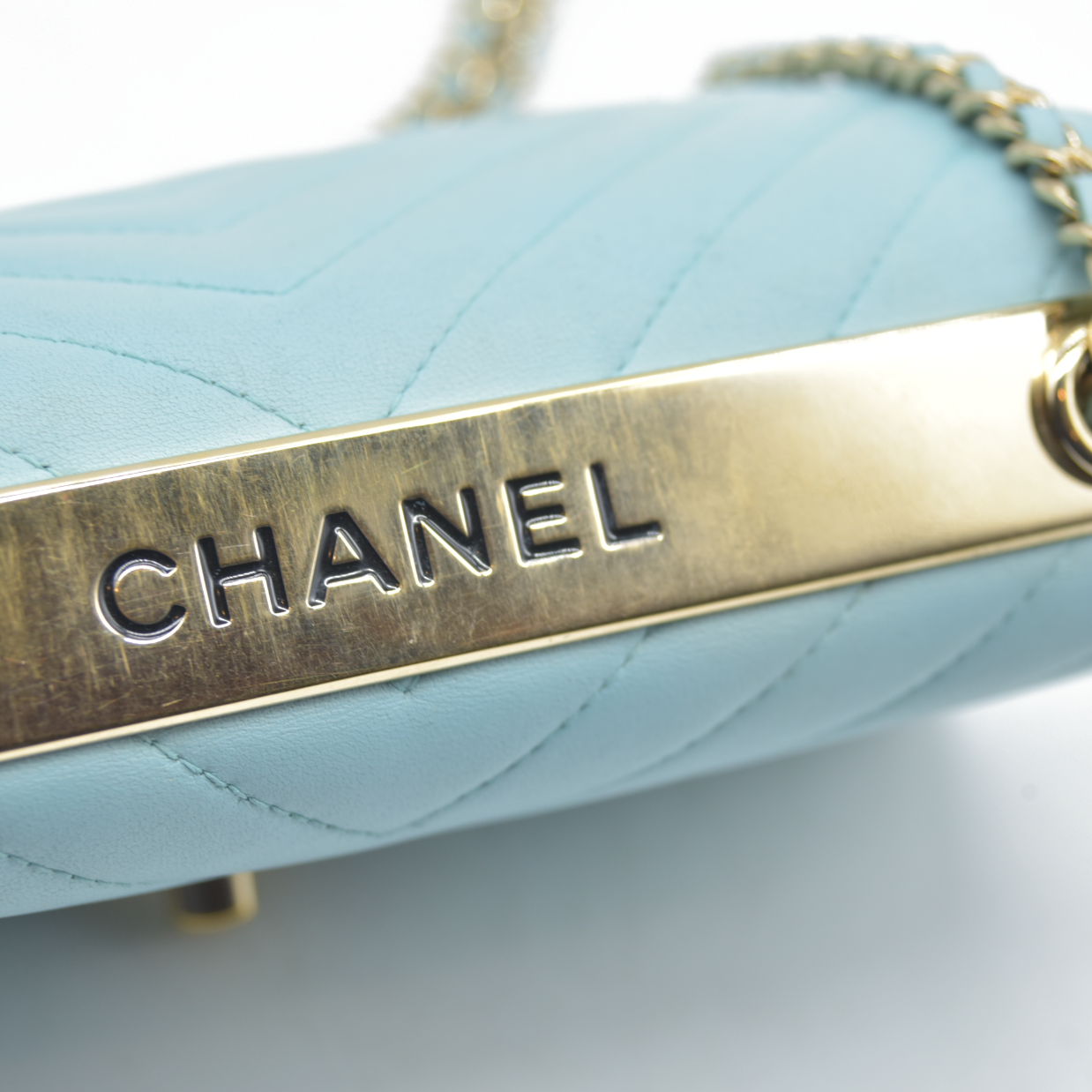 $3800 Chanel Trendy Chevron Wallet On A Chain Quilted Front Flap Turquoise 2019